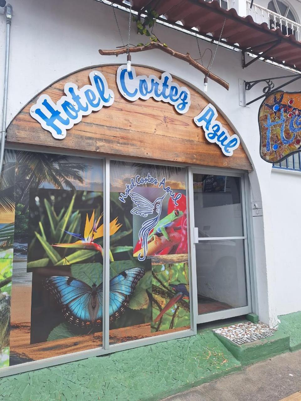 蓝色科尔特斯海酒店 阿拉胡埃拉 外观 照片